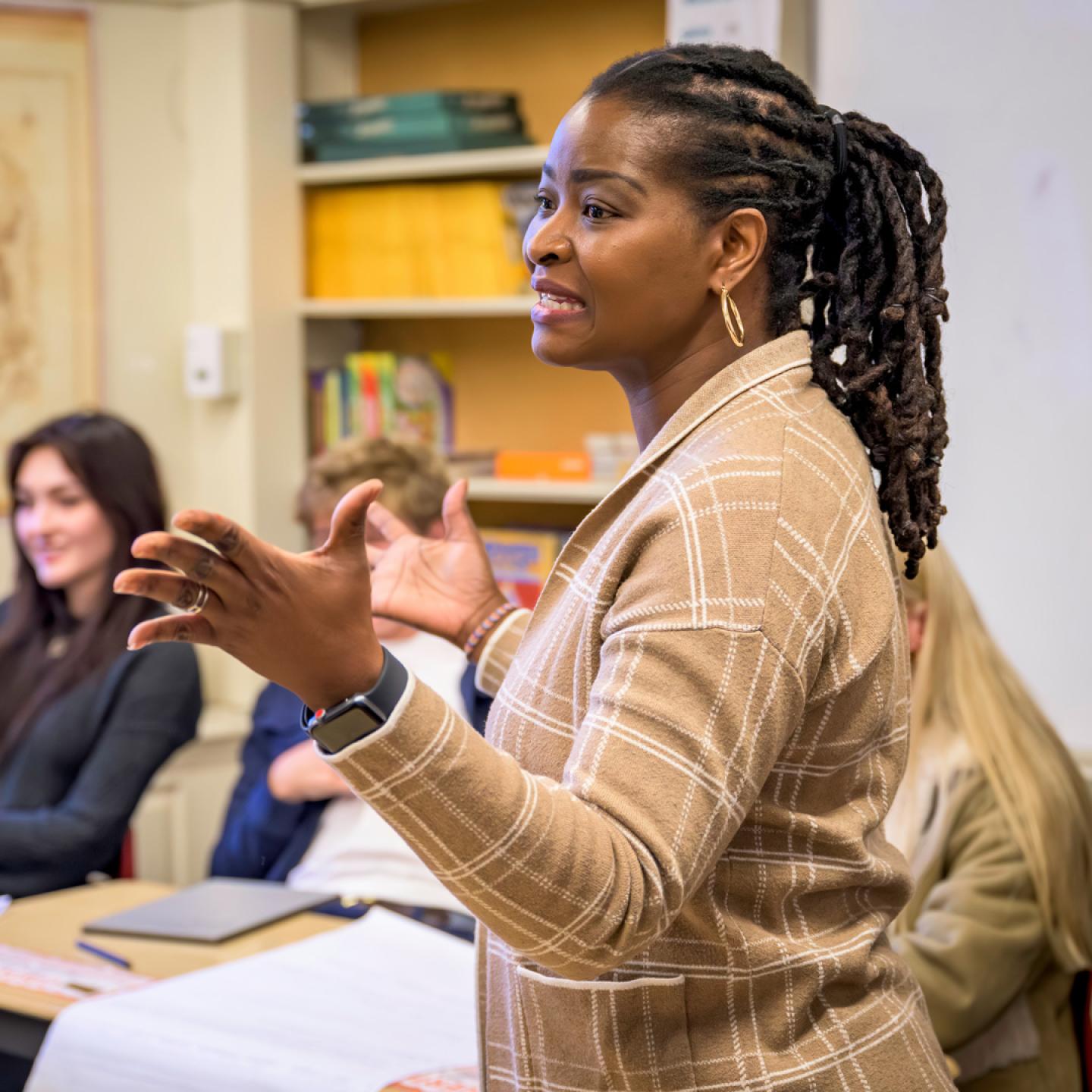 Gizelle Walter in her Spanish 4-5 classroom.