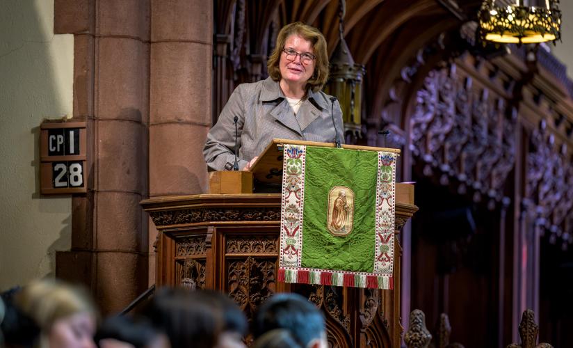 Rector Giles speaking during Fall Convocation 2026