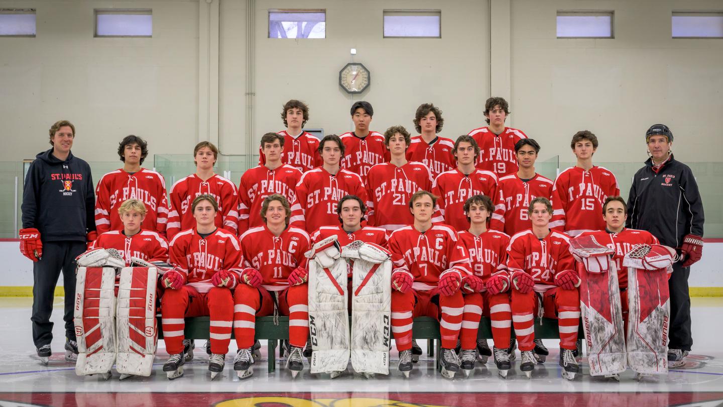 Boys Varsity Hockey Team Photo 2022-23
