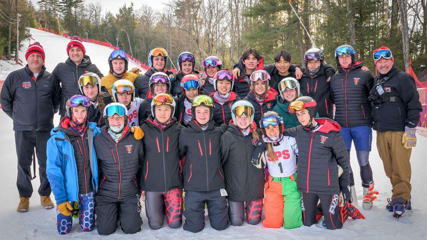 Alpine Team Photo 2022-23