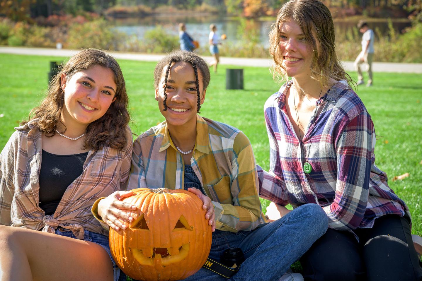 Eco-Fest 2022 pumpkin carving