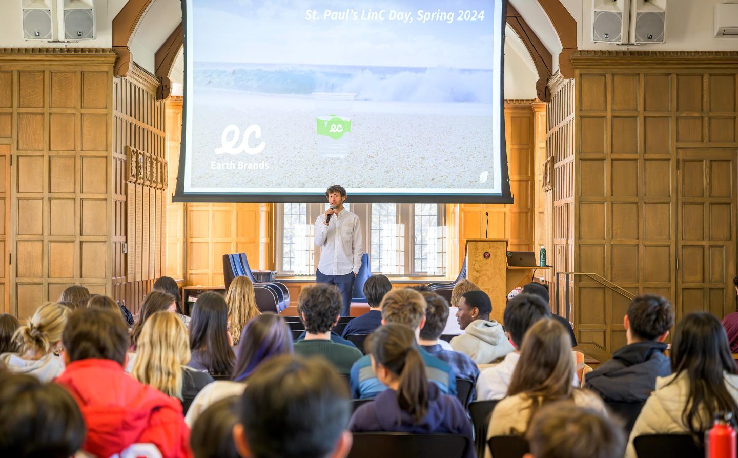 Working group led by Earth Brands founders Peter Frelinguysen and Misha Medvedev