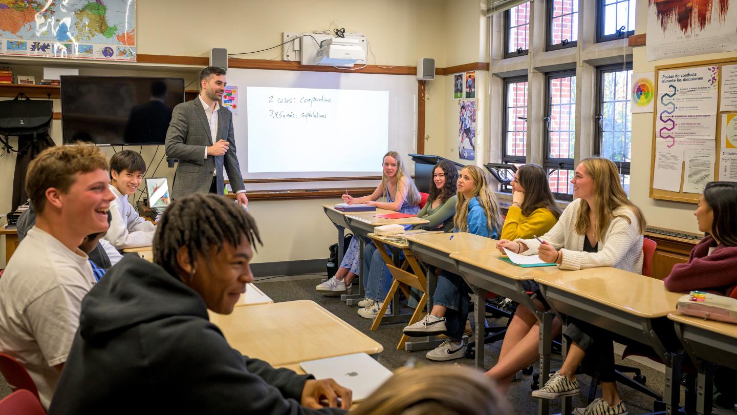 Spanish Teacher Matias Oviedo teaching Spanish 2 class