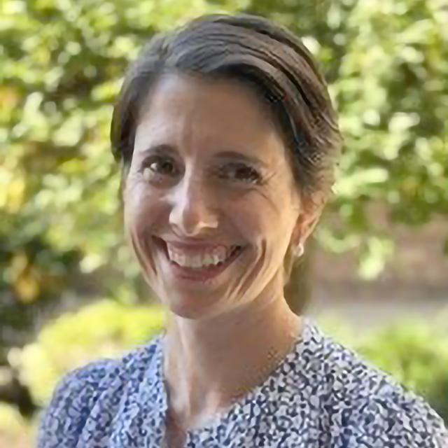 Katherine Doyle headshot
