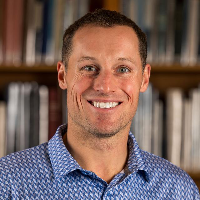 Robb Arndt headshot